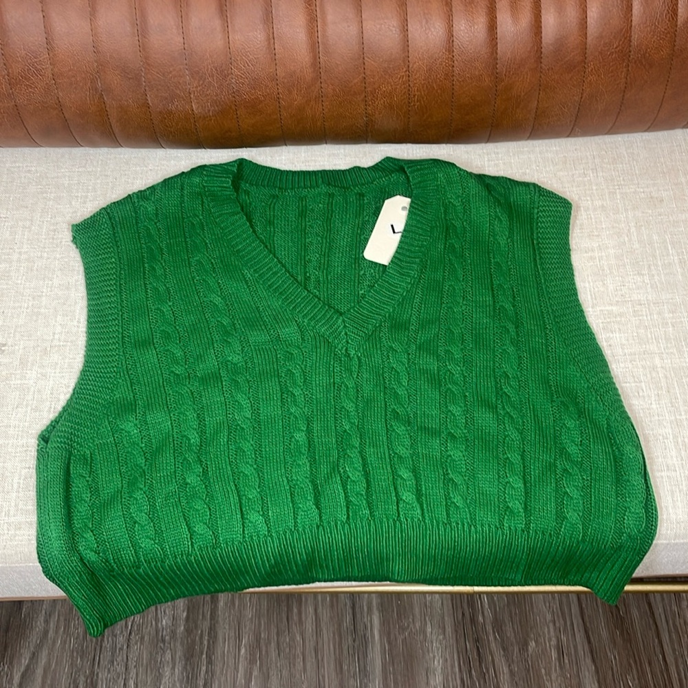Cropped Sleeveless Vest